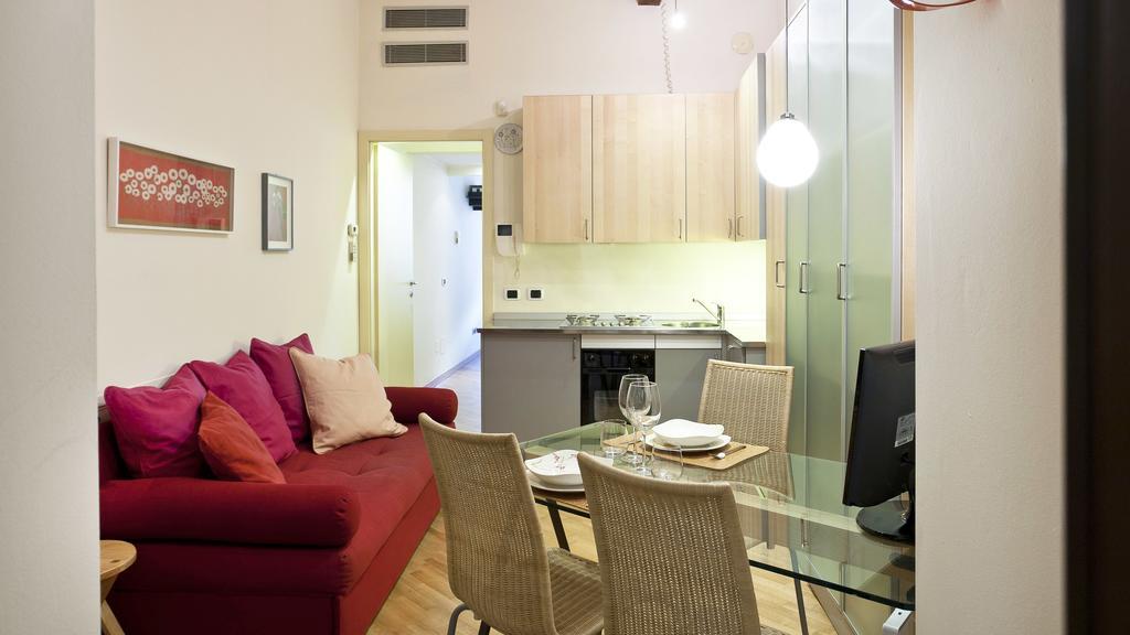 Italianway-Fiori Chiari Apartamento Milão Exterior foto